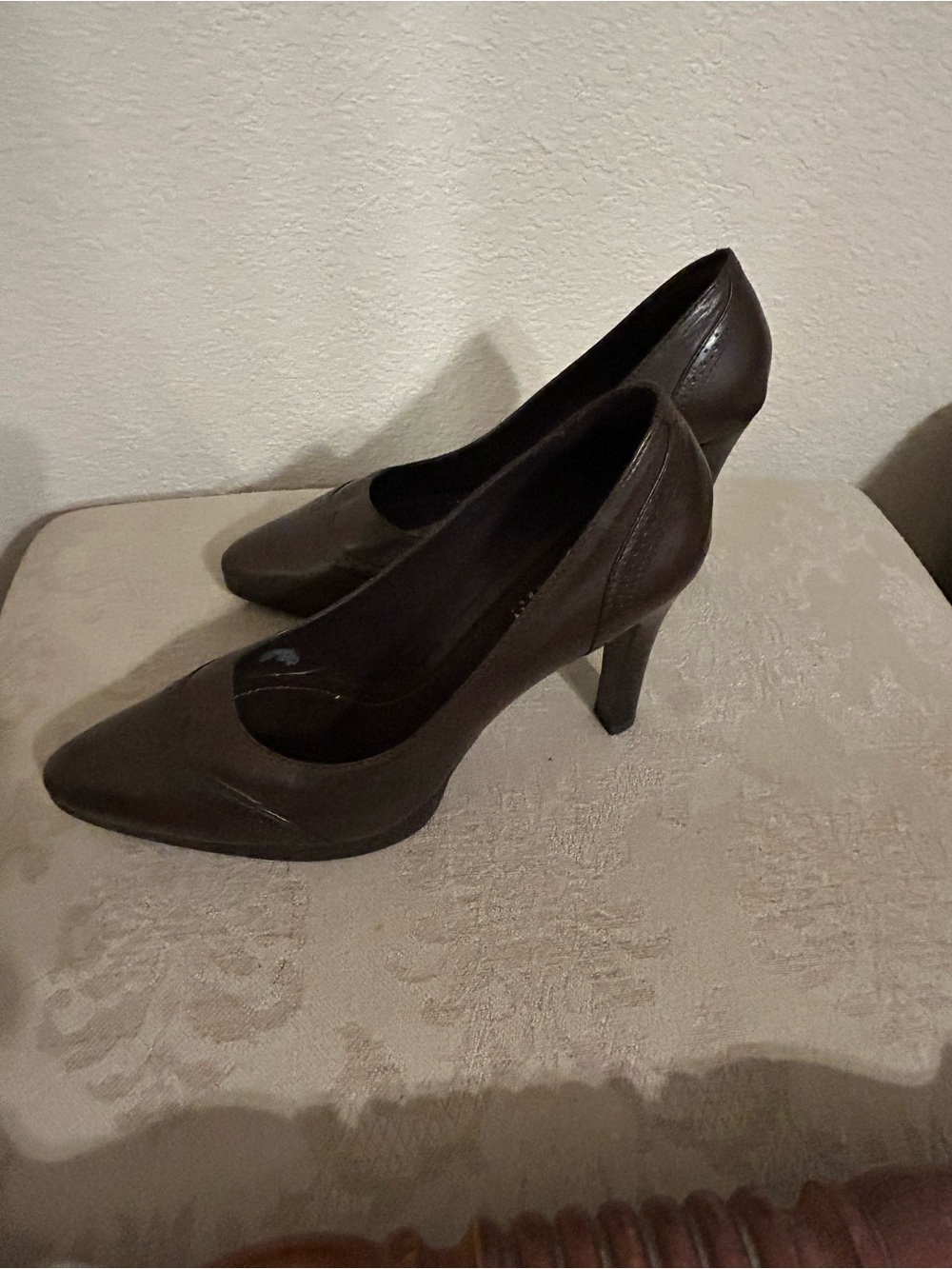 Lauren Ralph Lauren Dark Brown Leather Pointed-Toe Pumps